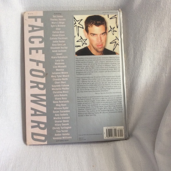 Makeup - Picture 2 of 10